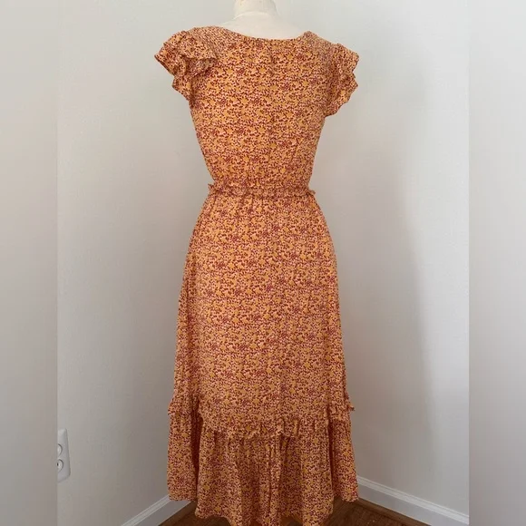 Universal Thread Floral Print Ruffle Dress - Picture 2 of 4